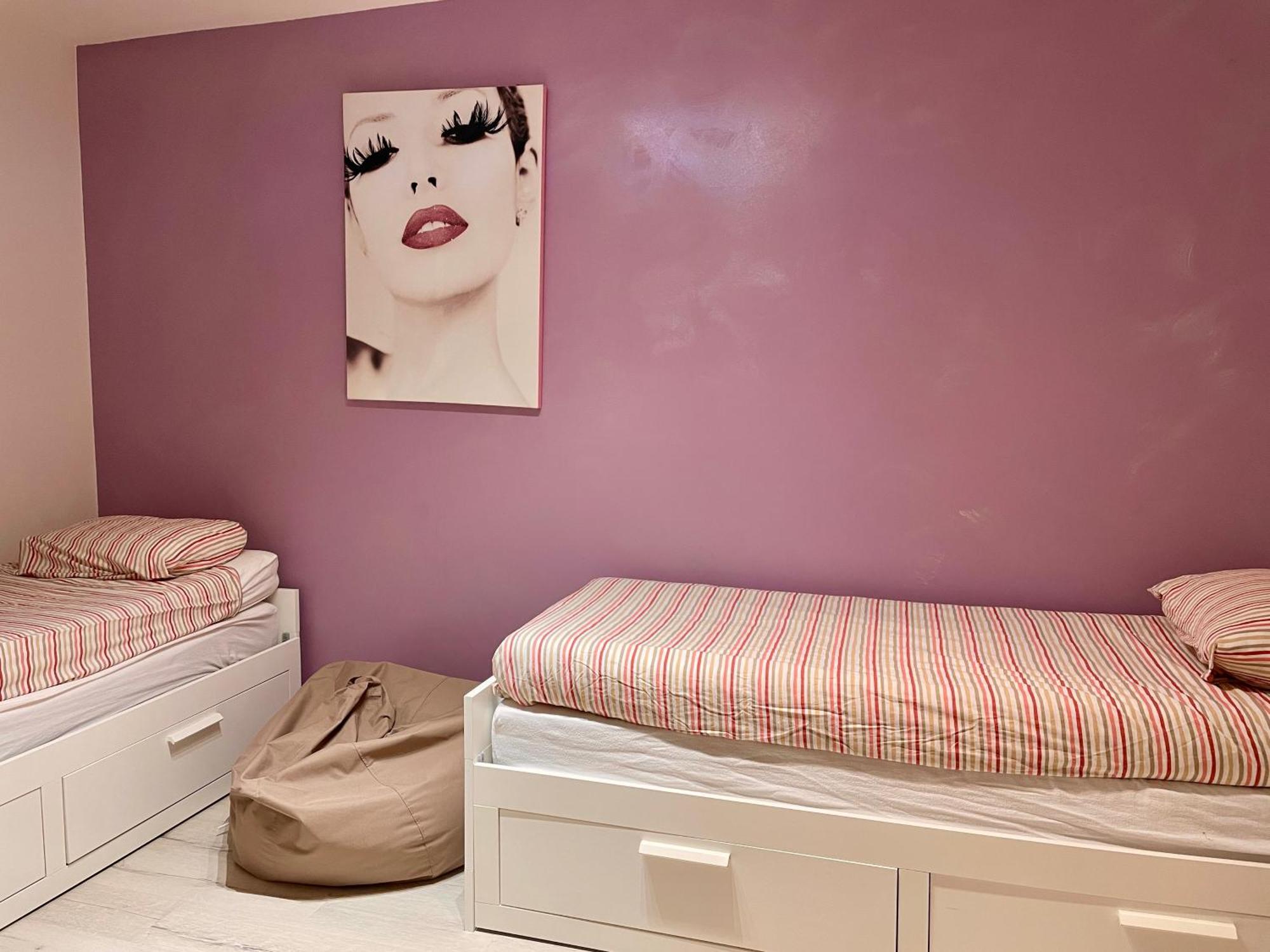 Appartement Au Coeur Et Au Calme De Bandol, Parking Et Climatisation