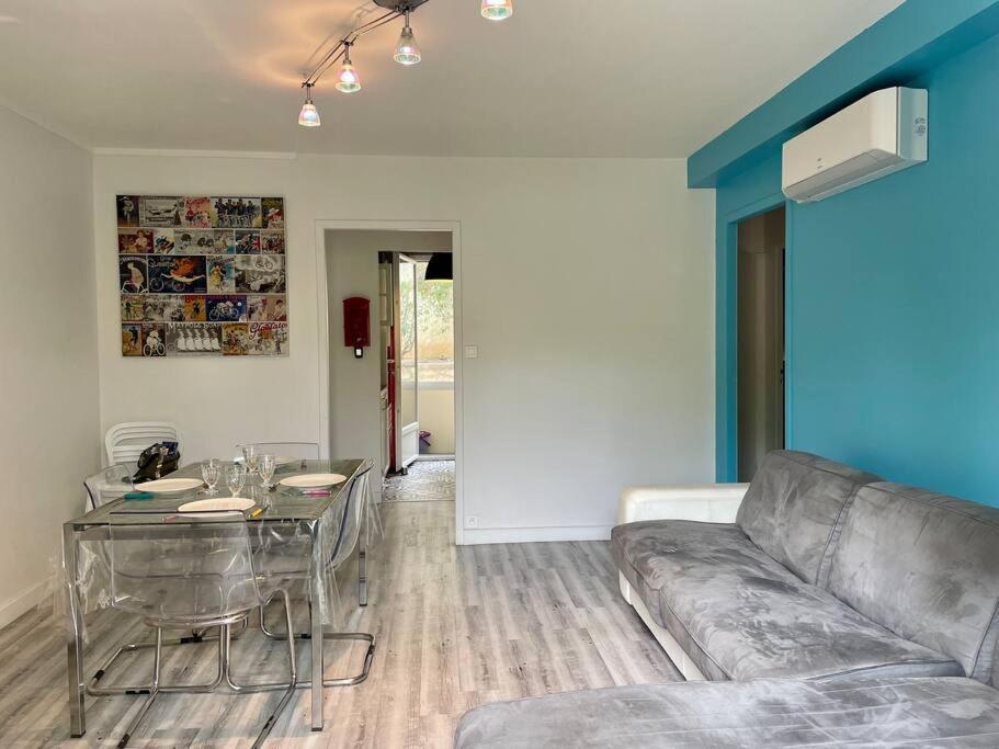 Appartement Au Coeur Et Au Calme De Bandol, Parking Et Climatisation Bandol